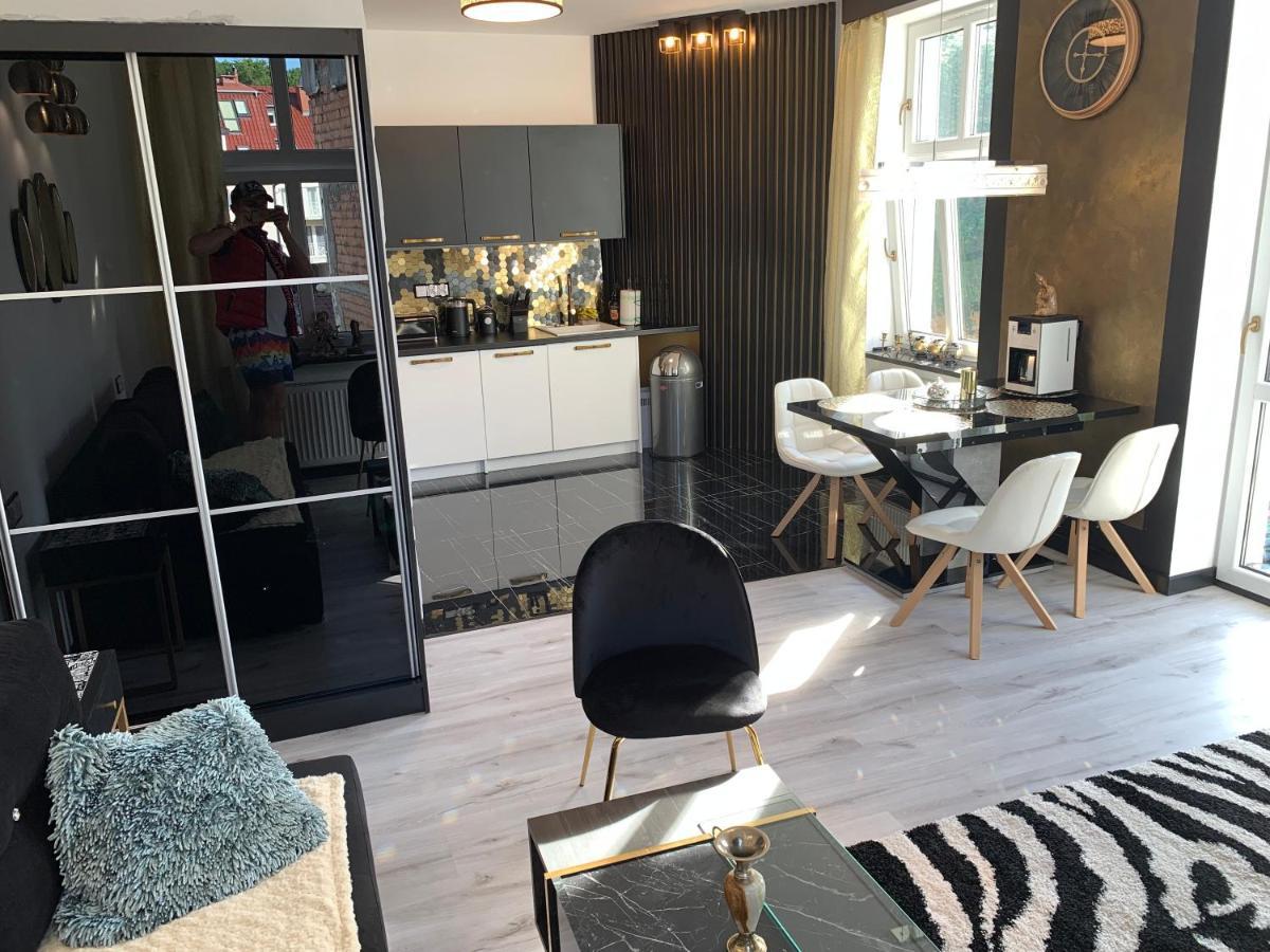Czarna Perla Kolobrzeg Ekskluzywny Apartament Dla Wymagajacych Luaran gambar