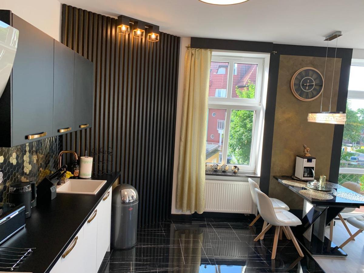 Czarna Perla Kolobrzeg Ekskluzywny Apartament Dla Wymagajacych Luaran gambar