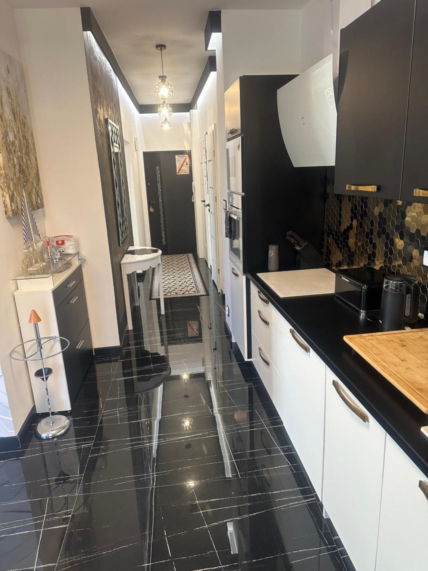Czarna Perla Kolobrzeg Ekskluzywny Apartament Dla Wymagajacych Luaran gambar